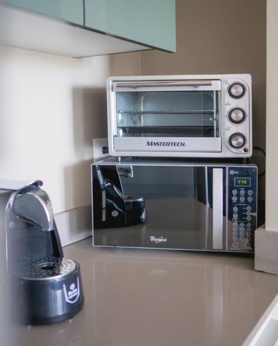 Urban Executive Apartment *